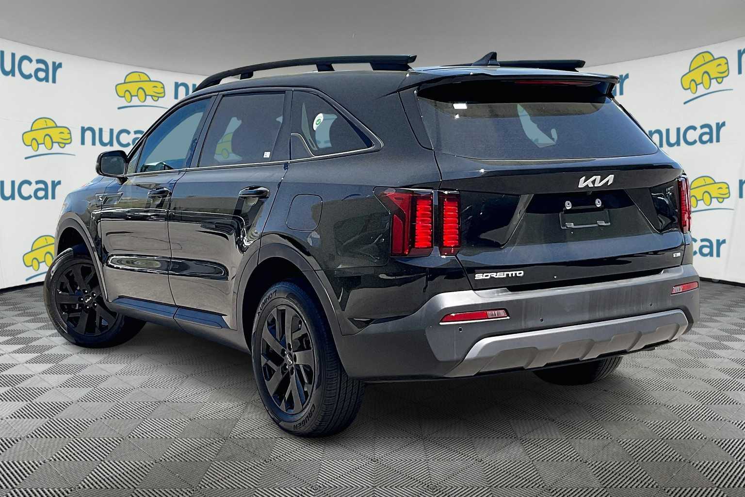 2023 Kia Sorento X-Line S - Photo 4