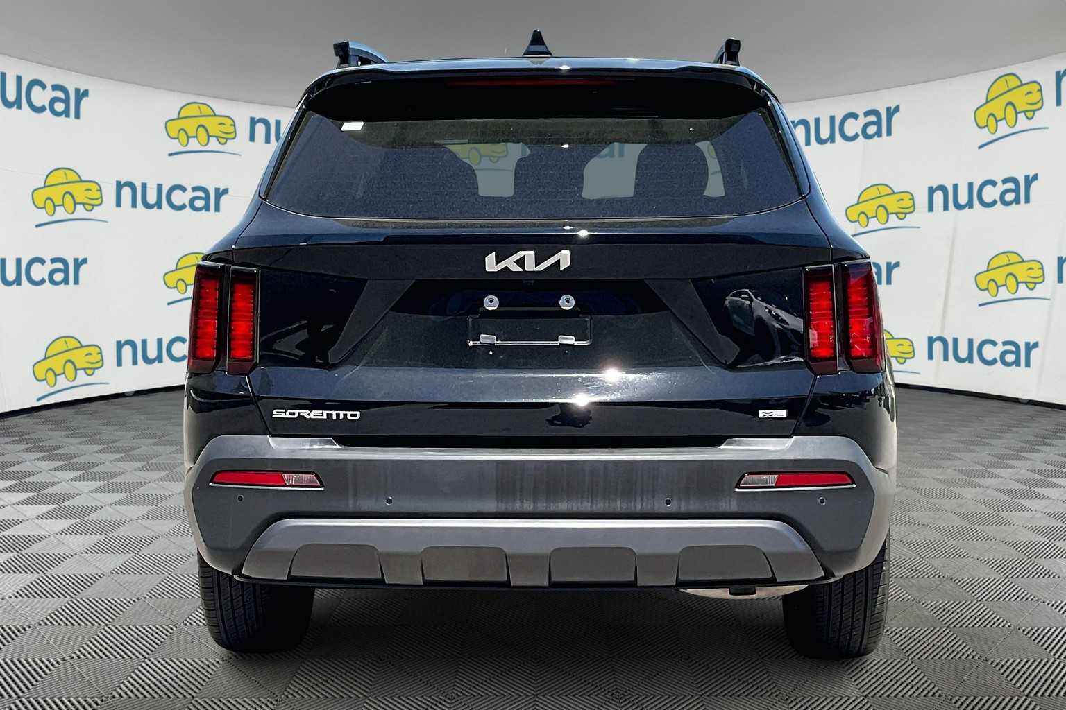 2023 Kia Sorento X-Line S - Photo 5