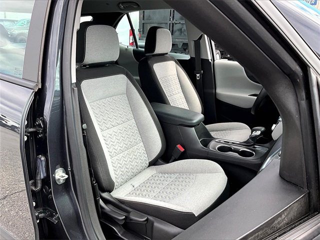 2022 Chevrolet Equinox LS - Photo 11