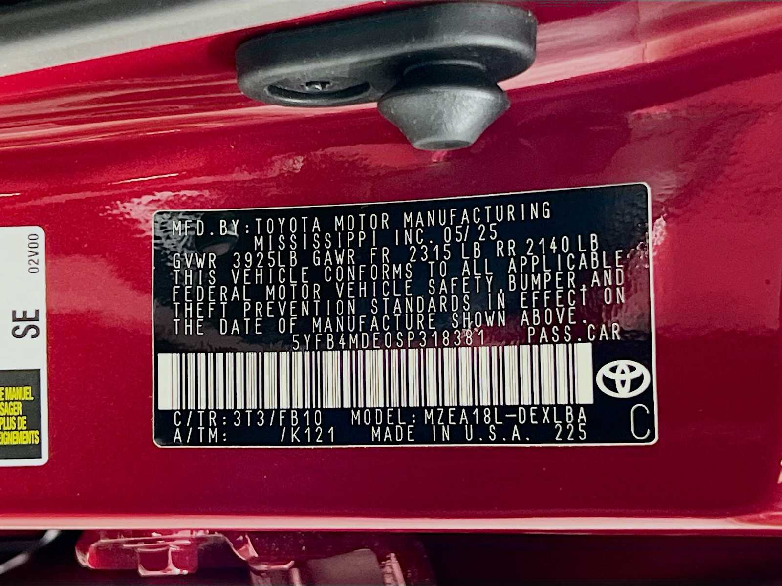 2025 Toyota Corolla LE - Photo 19