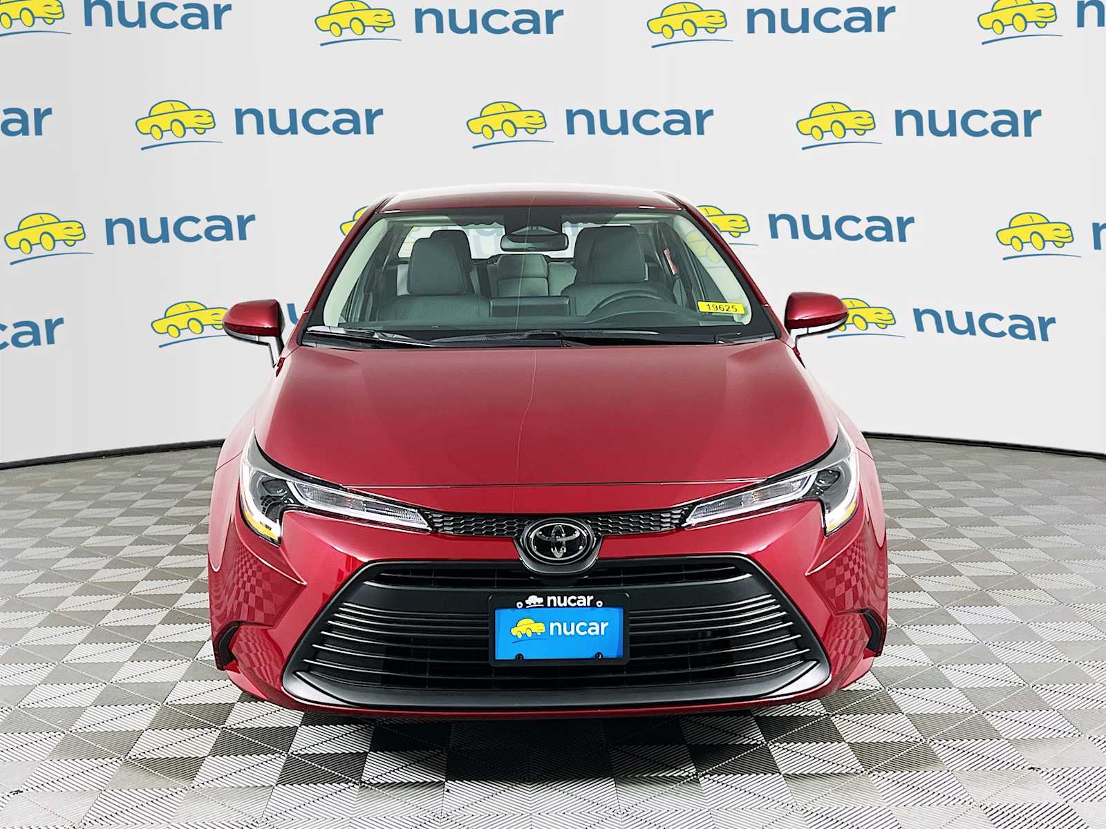 2025 Toyota Corolla LE - Photo 2