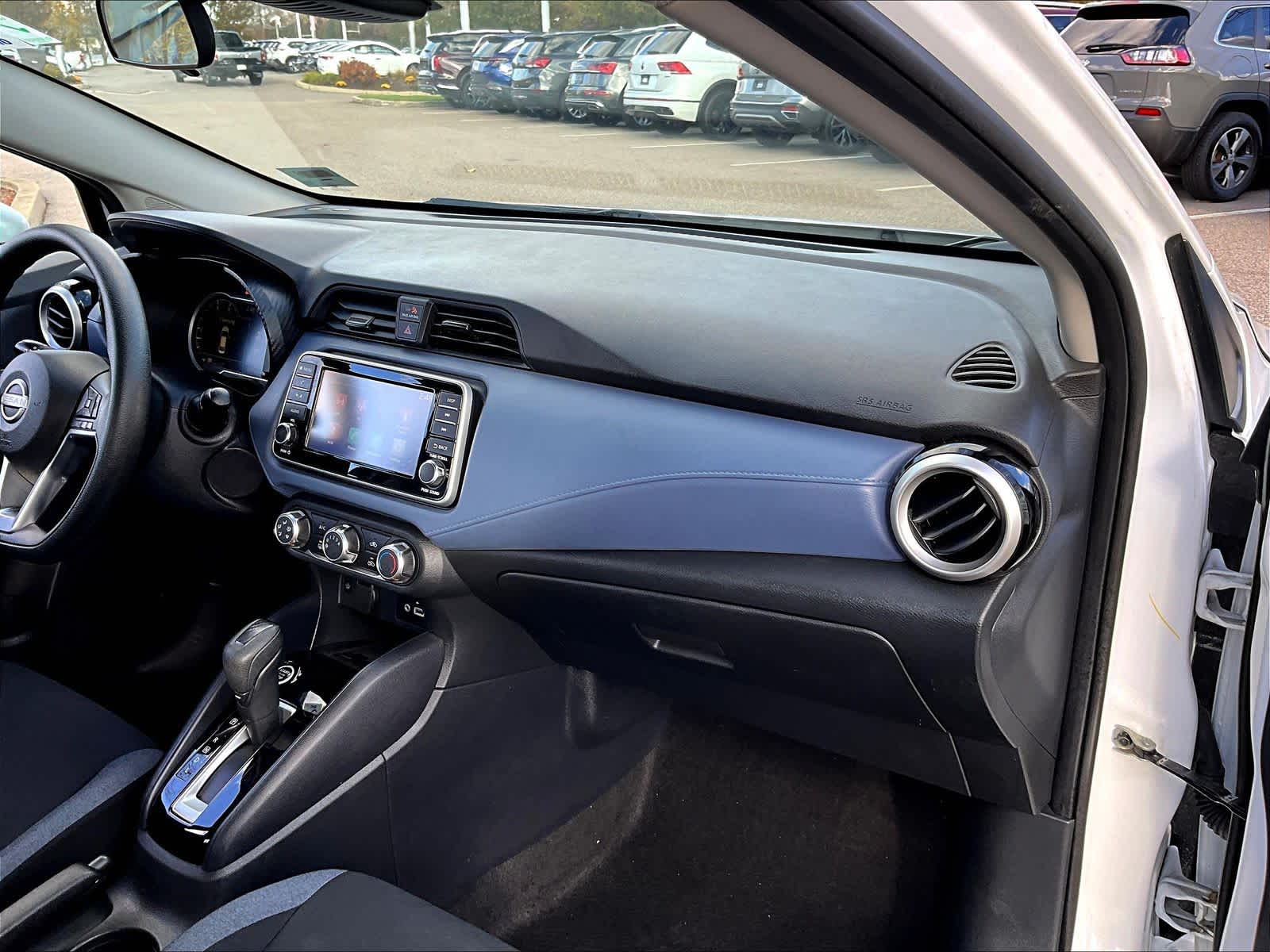 2023 Nissan Versa SV - Photo 13