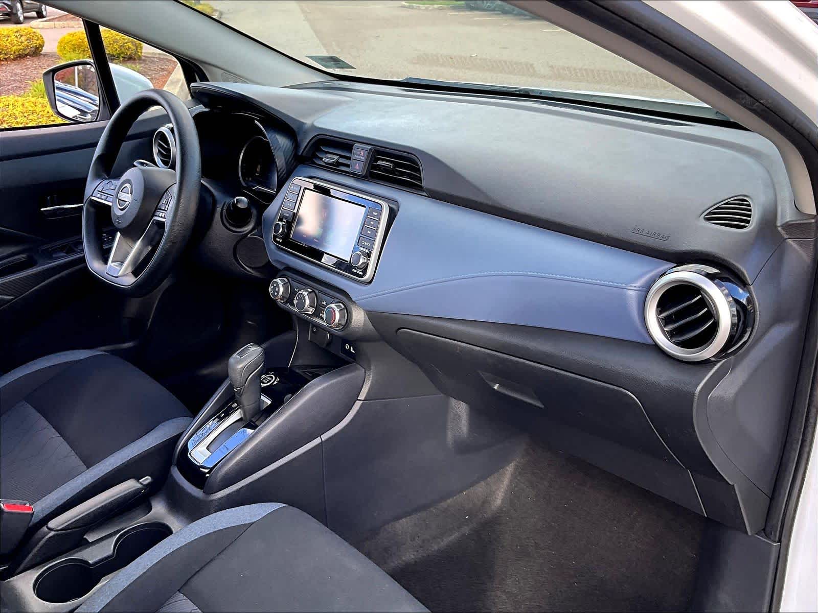 2023 Nissan Versa SV - Photo 14