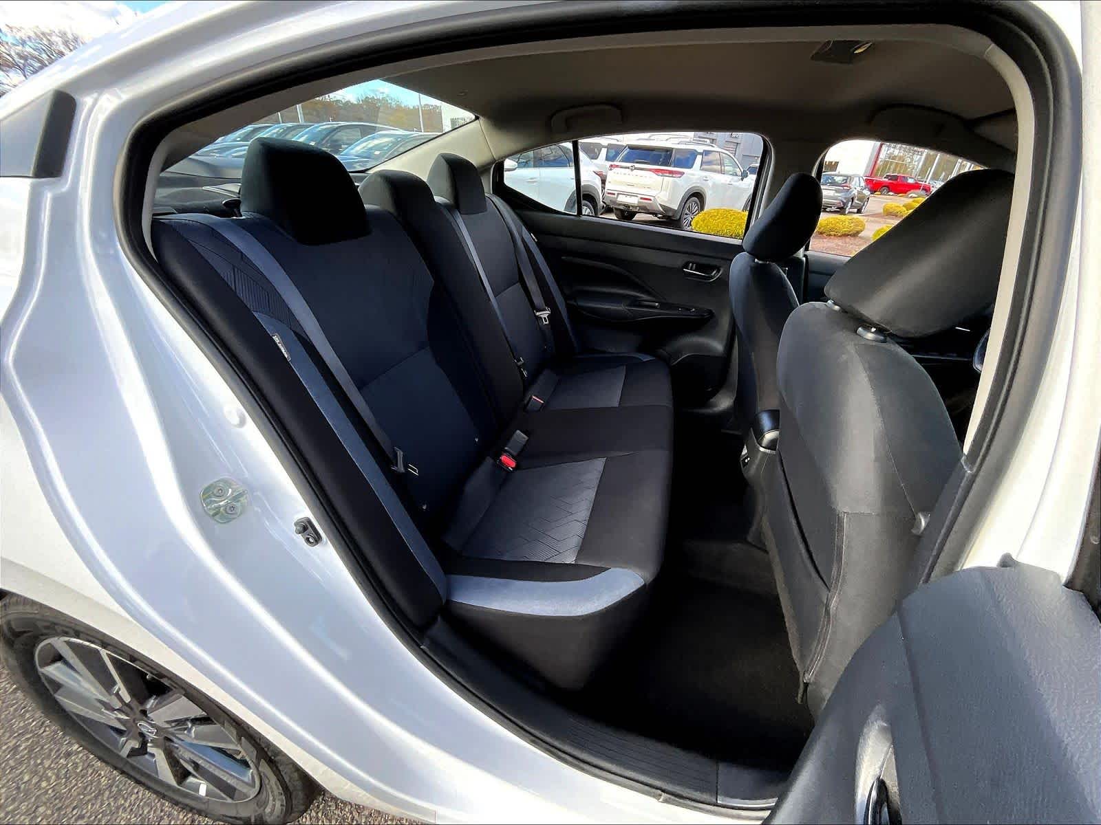 2023 Nissan Versa SV - Photo 16