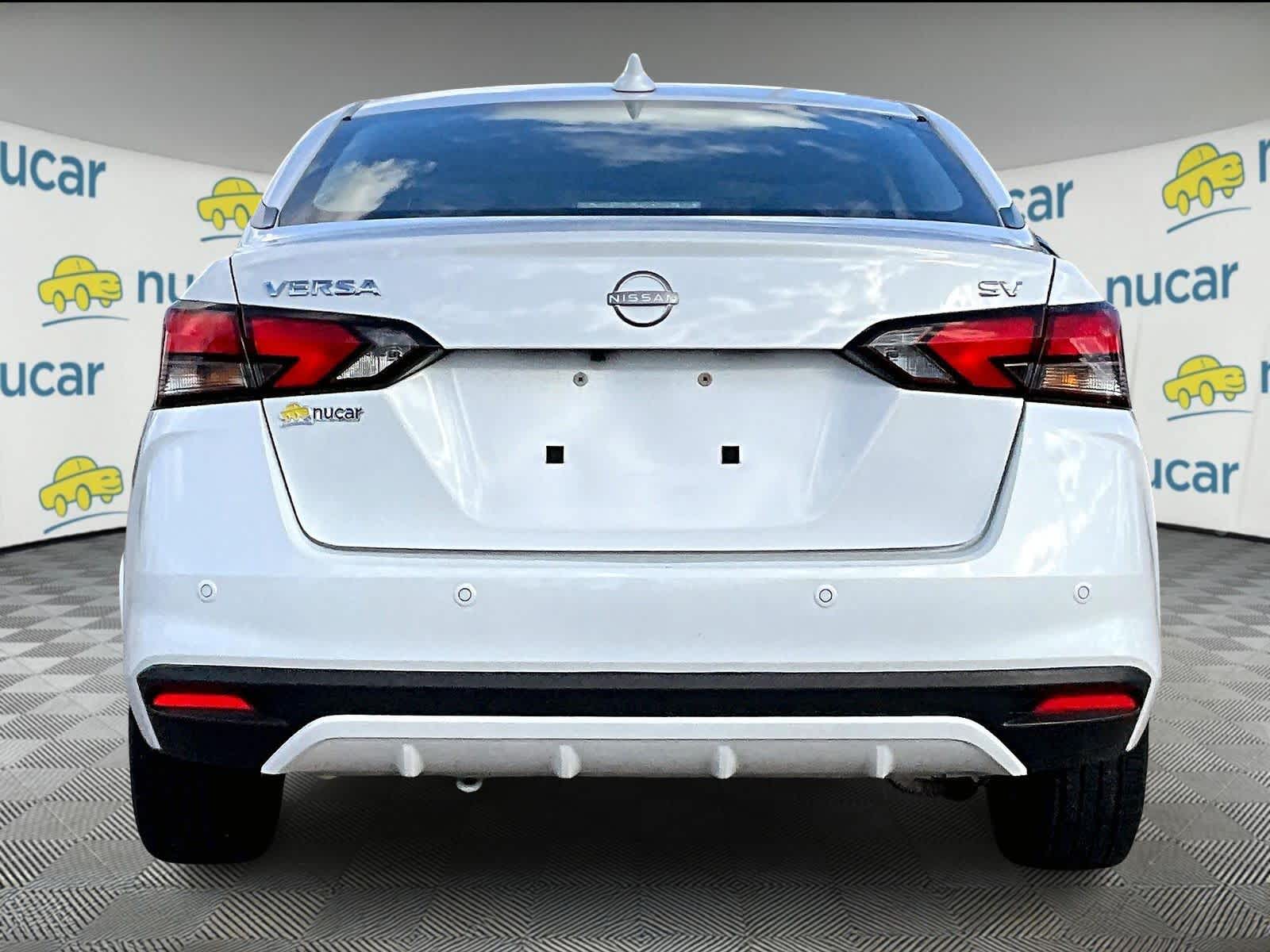 2023 Nissan Versa SV - Photo 5