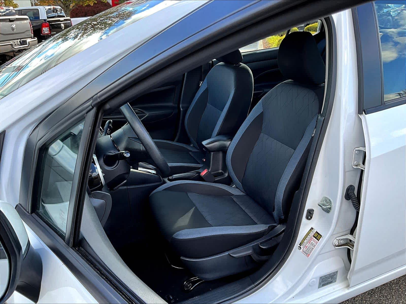 2023 Nissan Versa SV - Photo 10