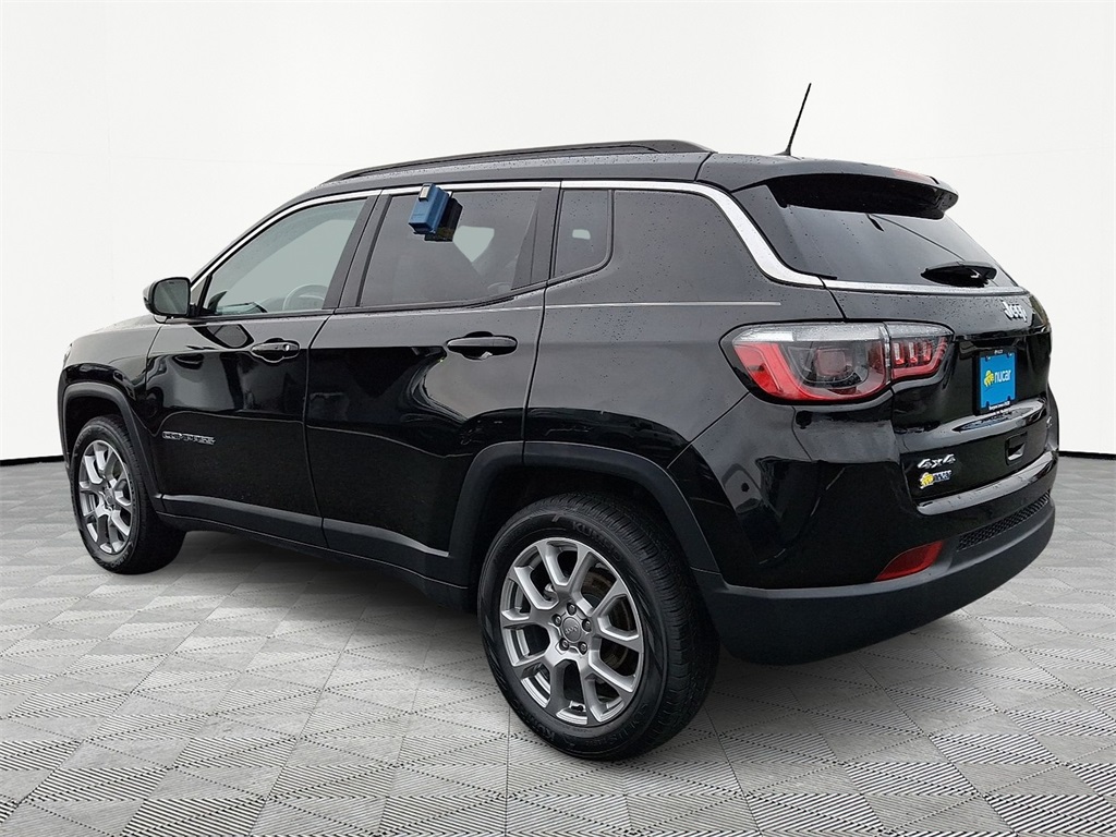 2022 Jeep Compass Latitude Lux - Photo 4