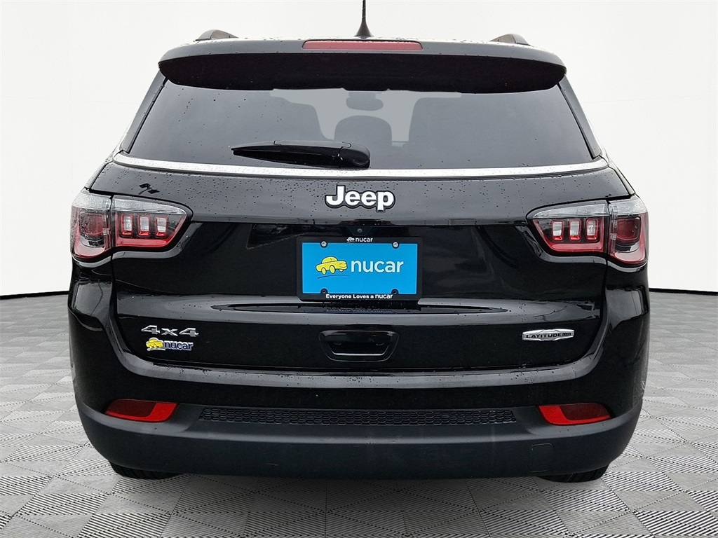 2022 Jeep Compass Latitude Lux - Photo 5