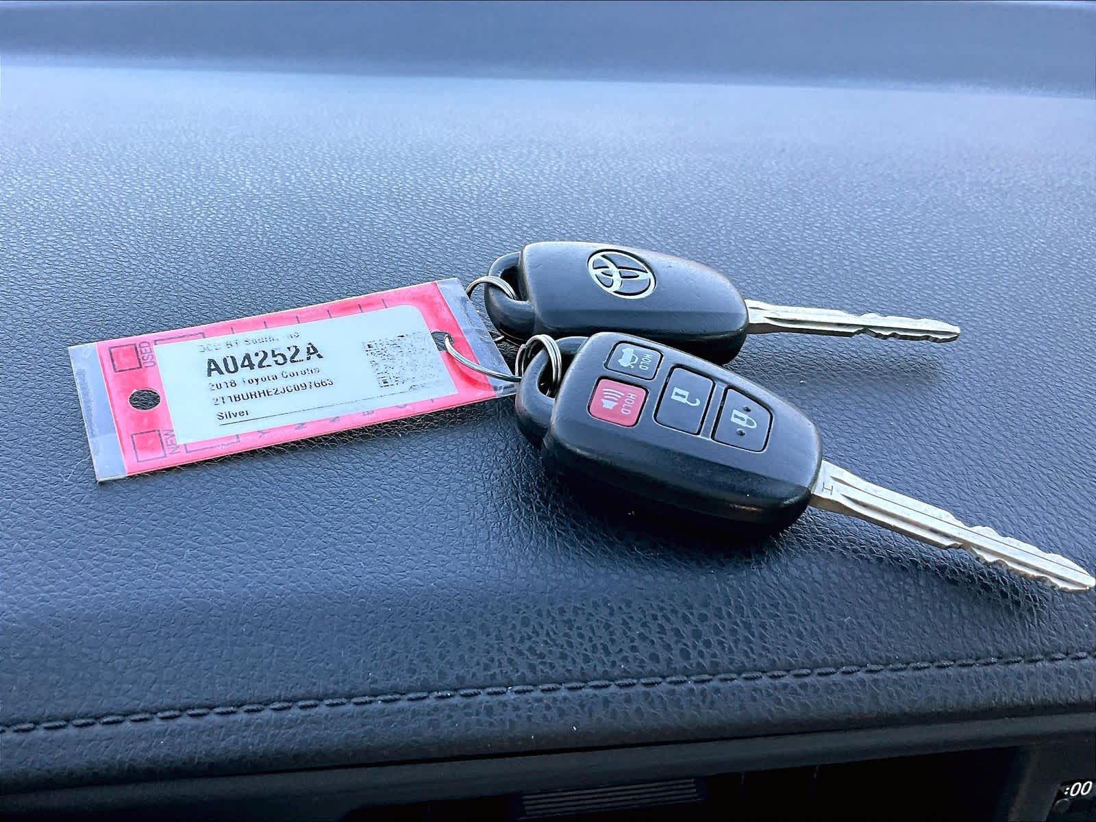 2018 Toyota Corolla LE - Photo 30