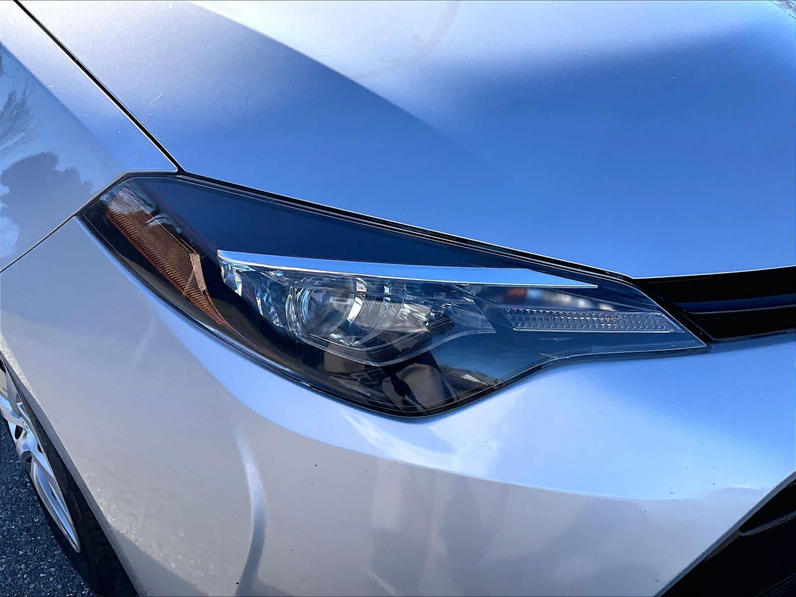 2018 Toyota Corolla LE - Photo 32