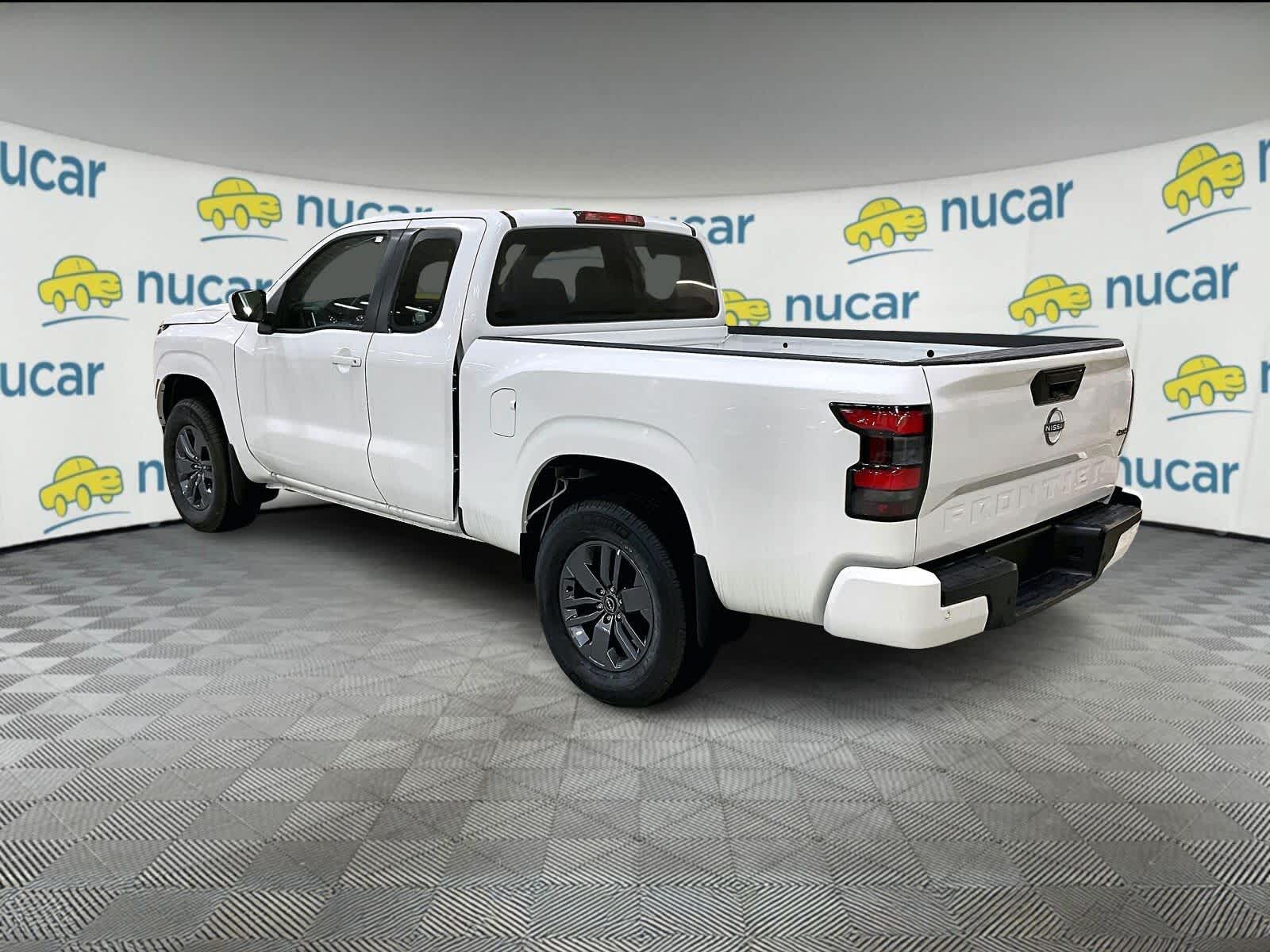 2025 Nissan Frontier SV - Photo 3