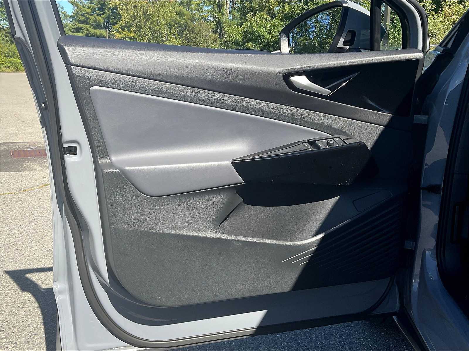 2021 Volkswagen ID.4 Pro - Photo 8
