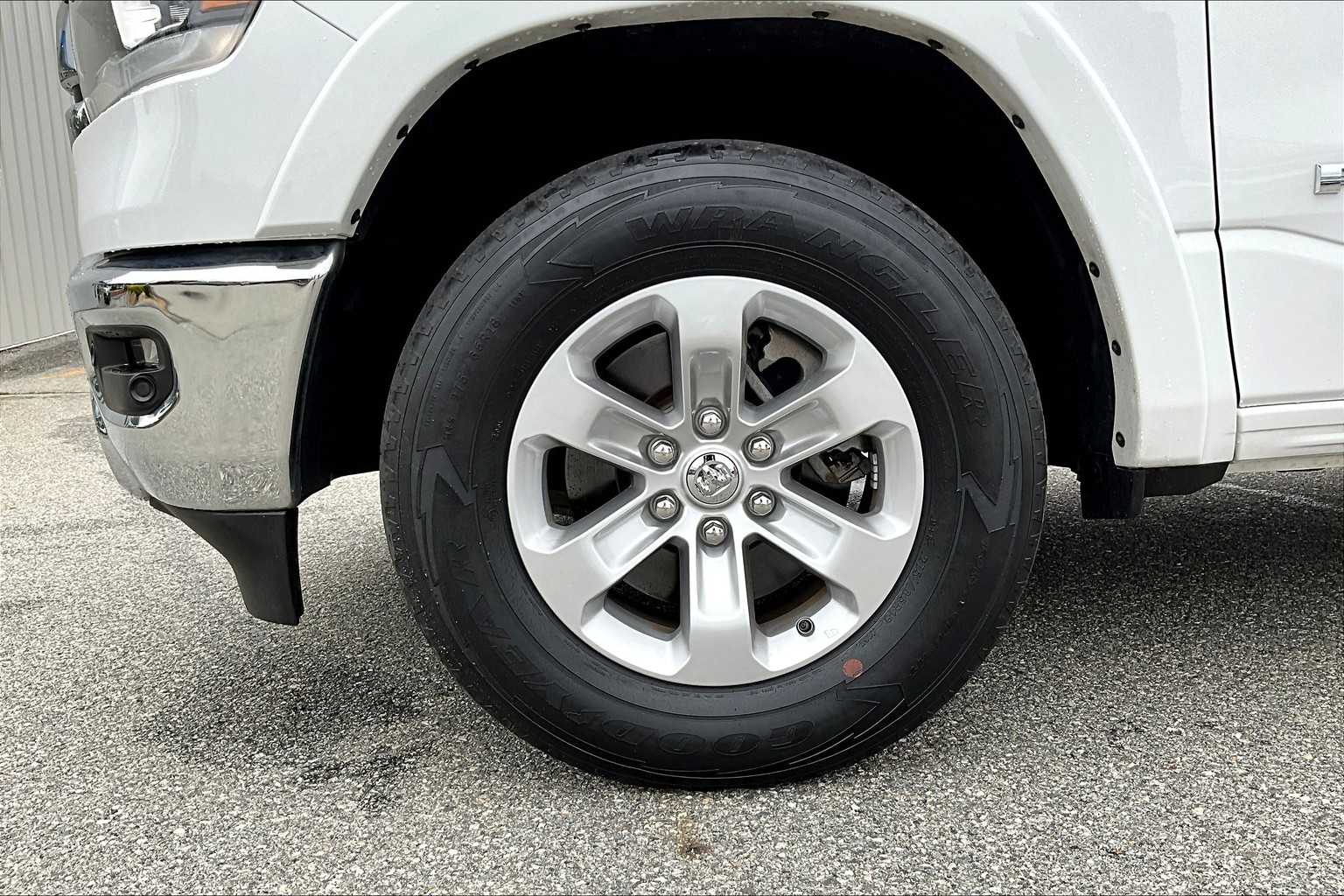 2021 Ram 1500 Laramie - Photo 7