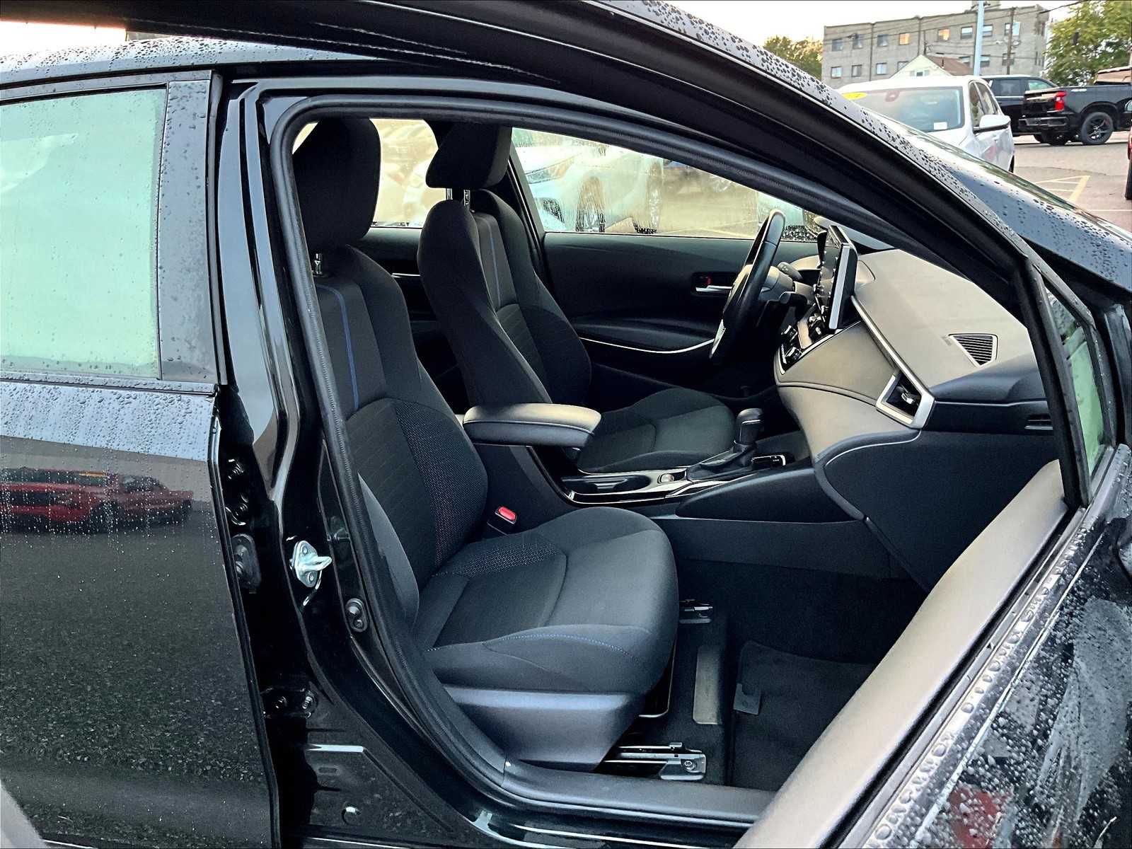 2021 Toyota Corolla SE - Photo 11