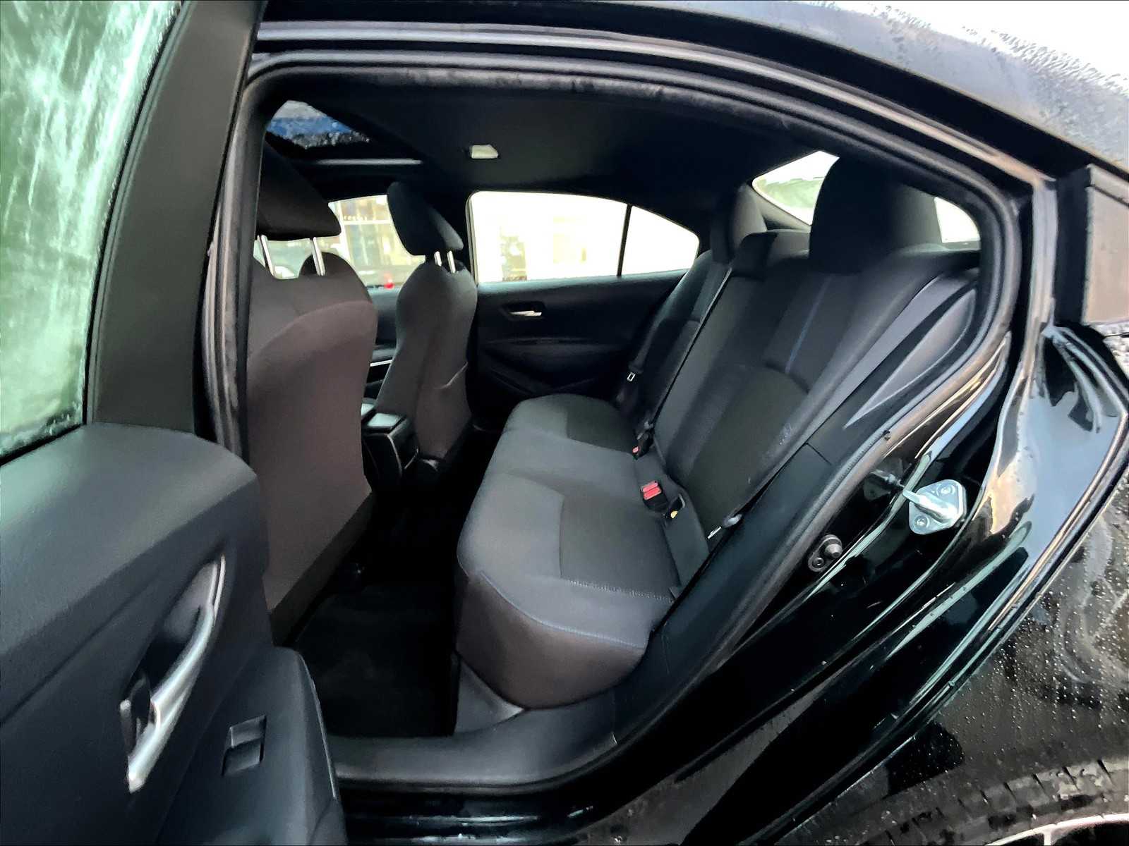 2021 Toyota Corolla SE - Photo 15