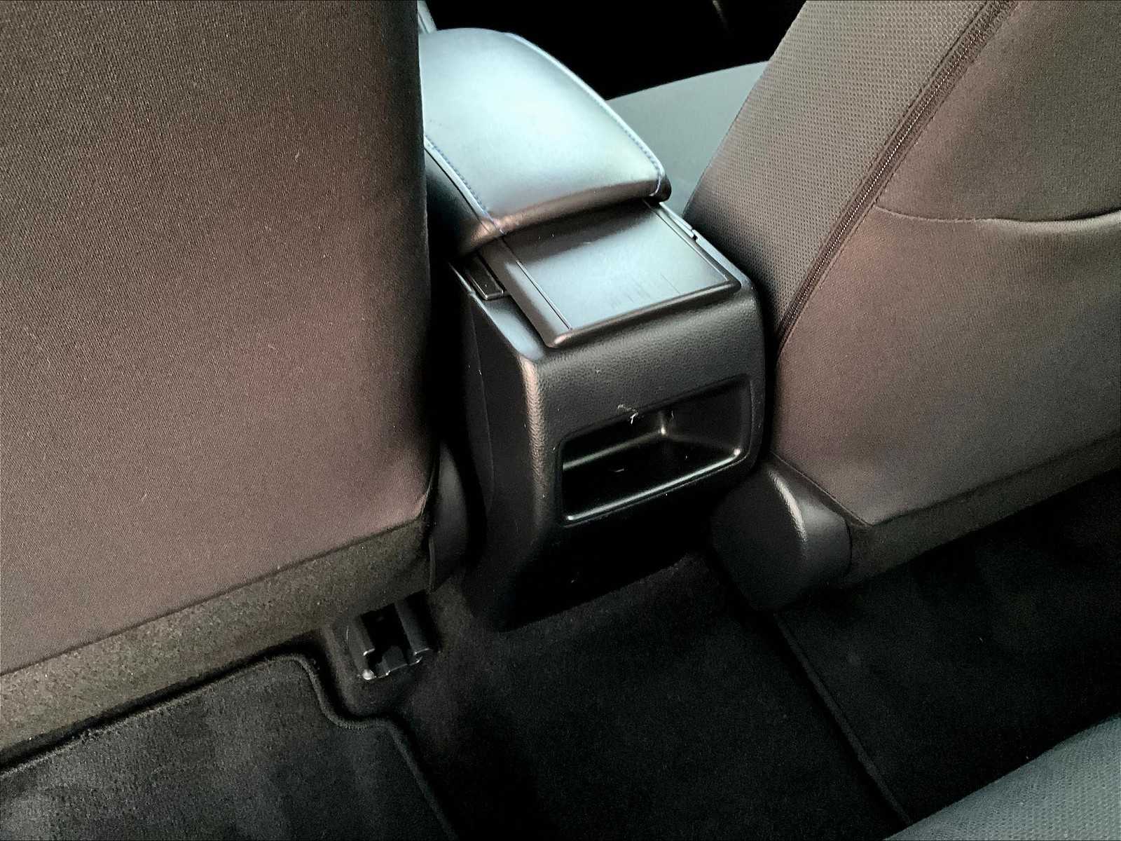 2021 Toyota Corolla SE - Photo 22