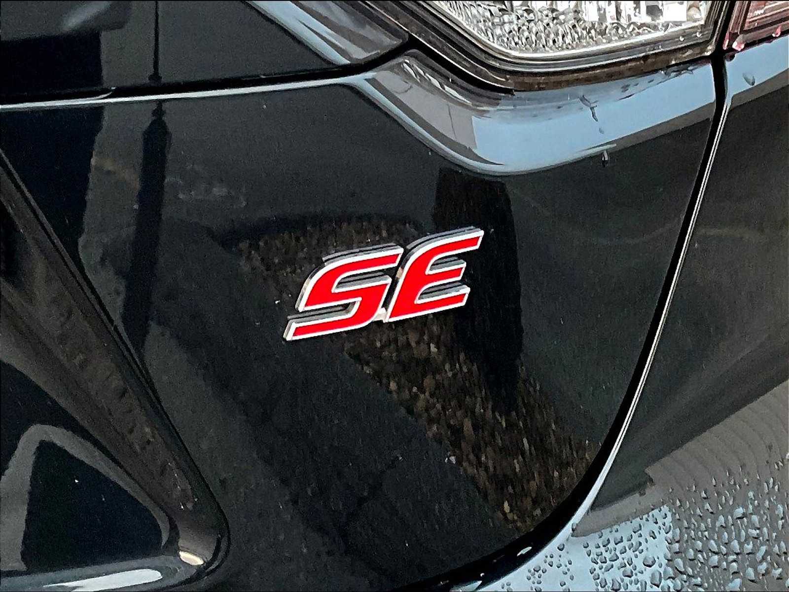 2021 Toyota Corolla SE - Photo 23
