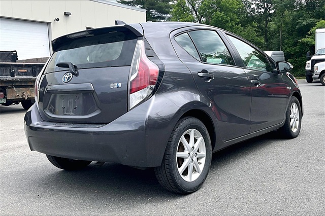 2015 Toyota Prius c Four - Photo 4