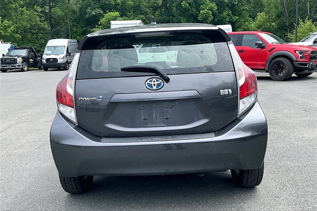 2015 Toyota Prius c Four - Photo 5