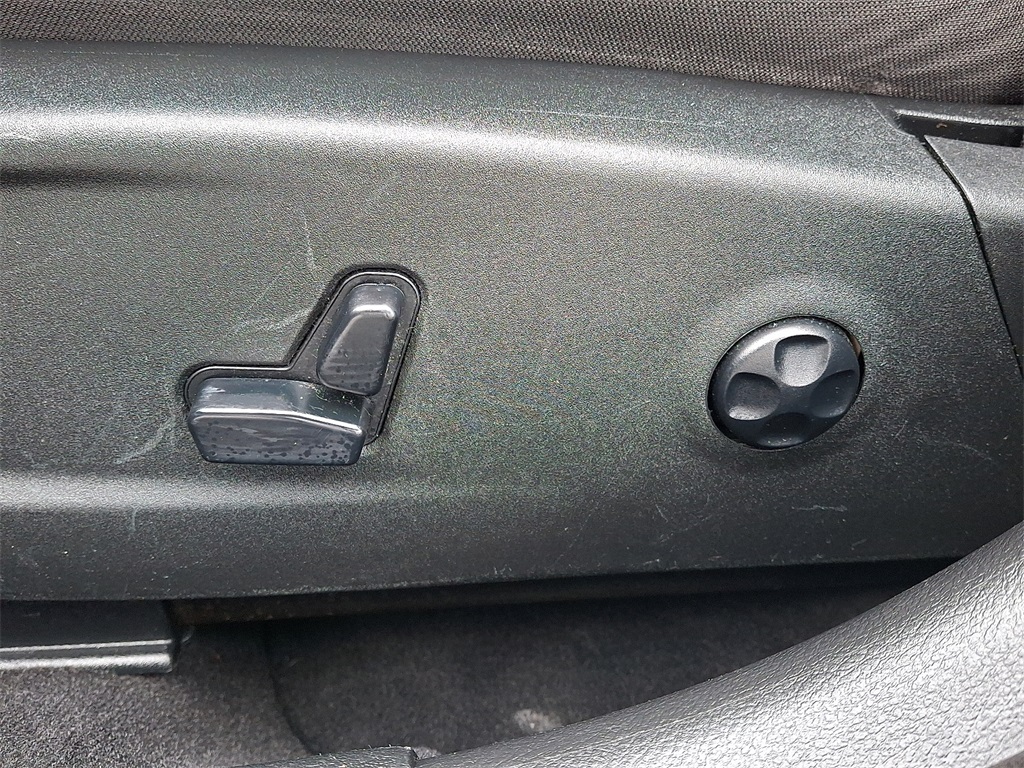 2020 Dodge Charger GT - Photo 16