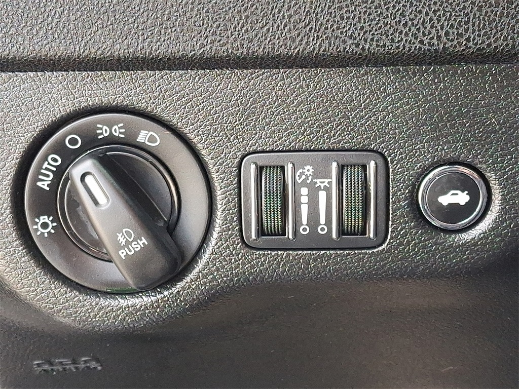 2020 Dodge Charger GT - Photo 26