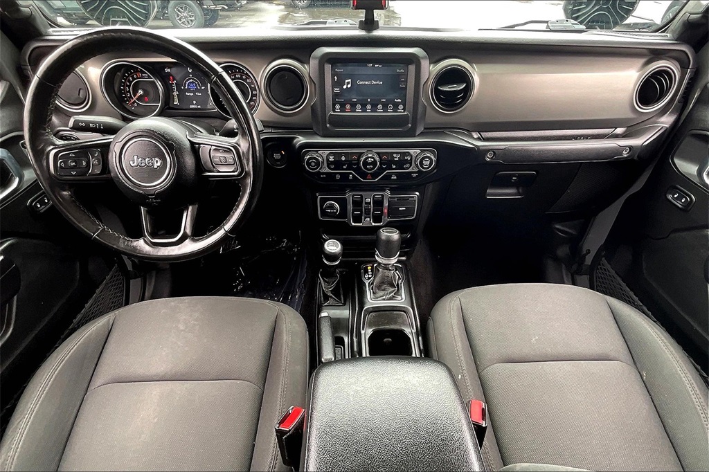 2021 Jeep Gladiator Willys - Photo 20