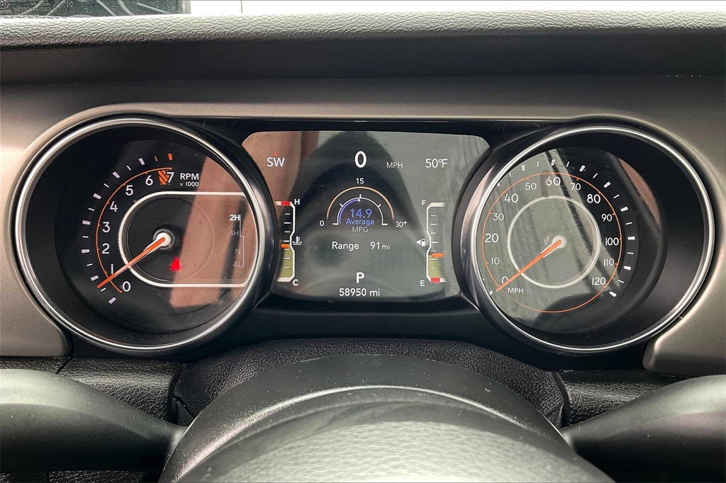 2021 Jeep Gladiator Willys - Photo 23
