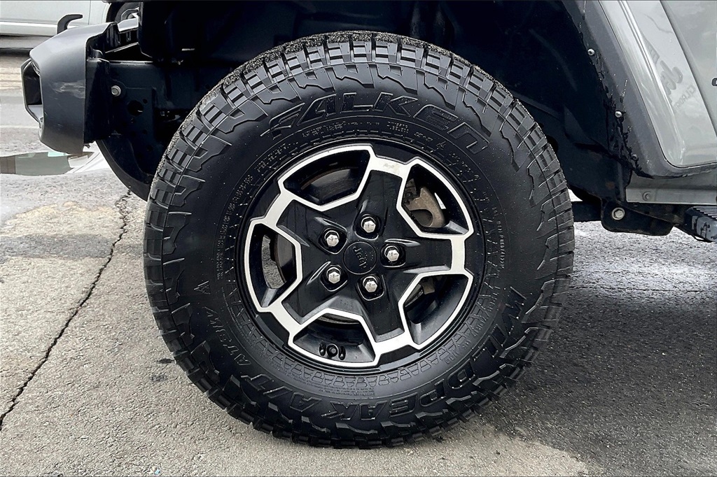 2021 Jeep Gladiator Willys - Photo 7