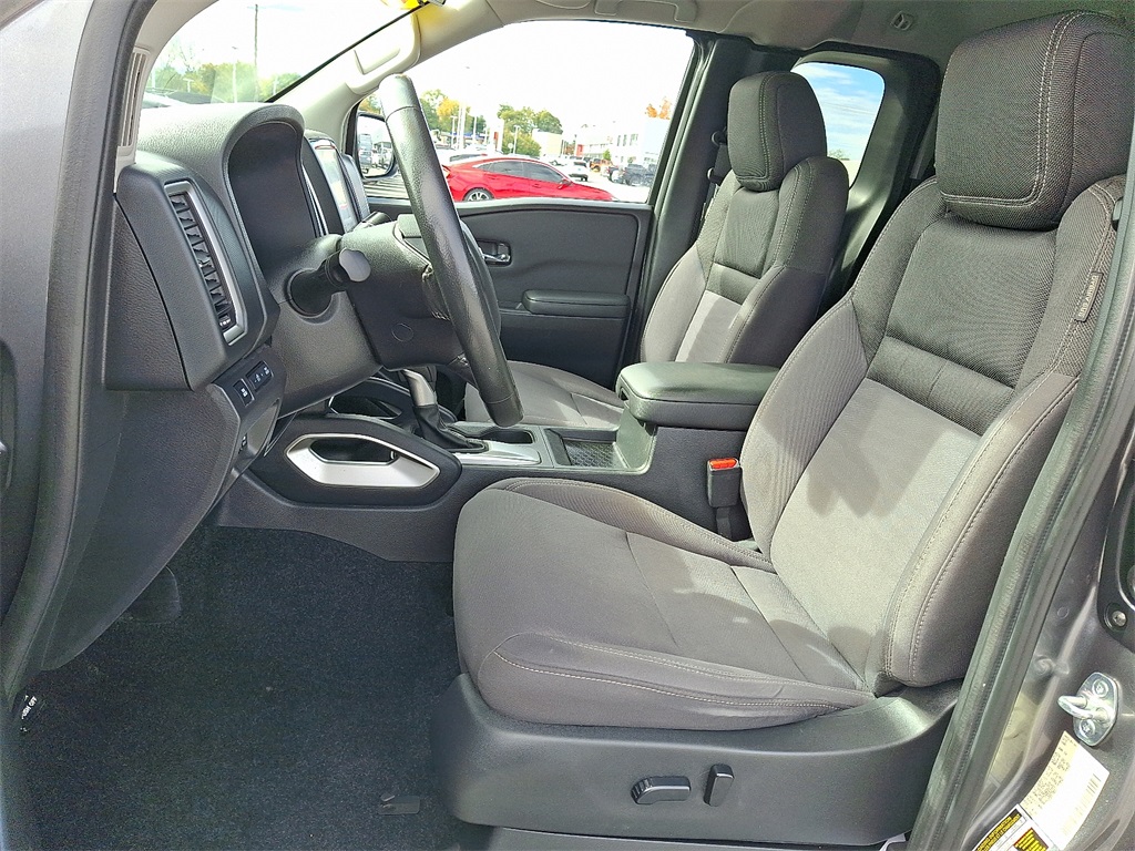 2022 Nissan Frontier SV - Photo 14