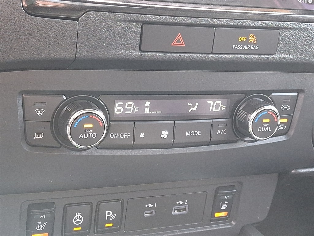 2022 Nissan Frontier SV - Photo 16