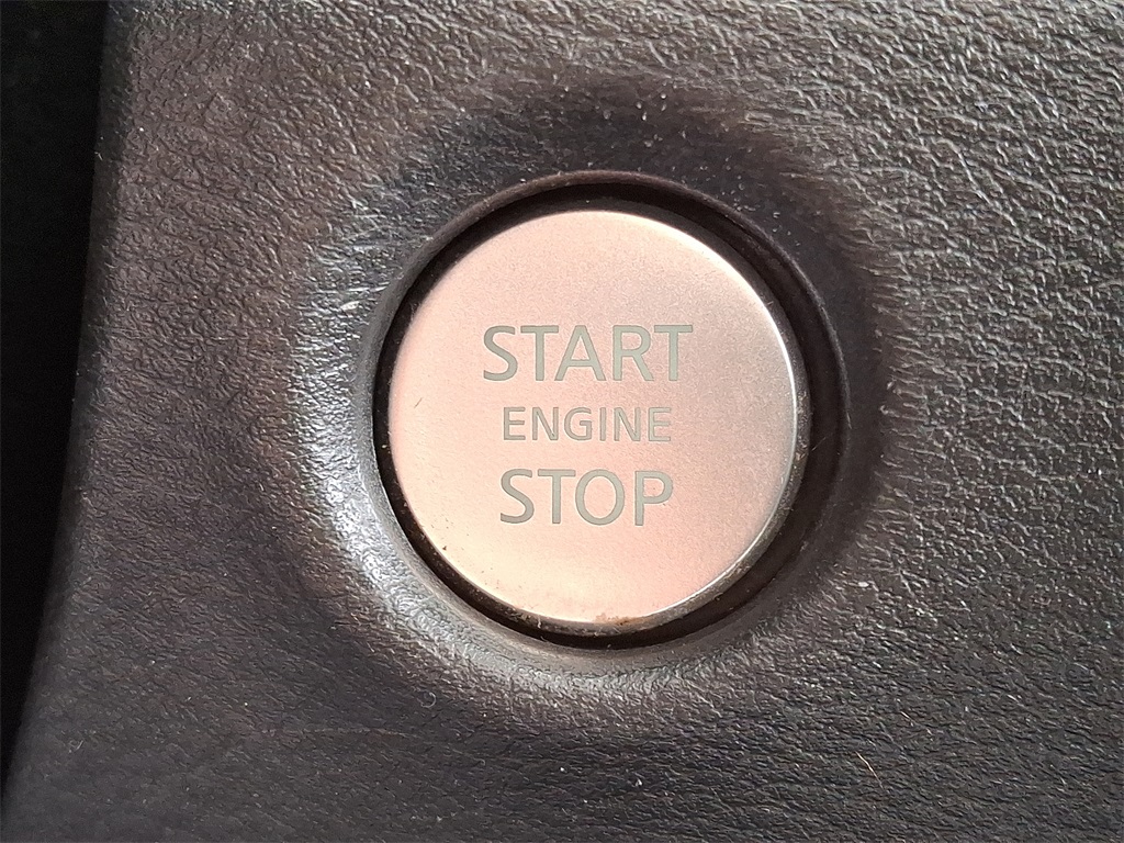 2022 Nissan Frontier SV - Photo 23