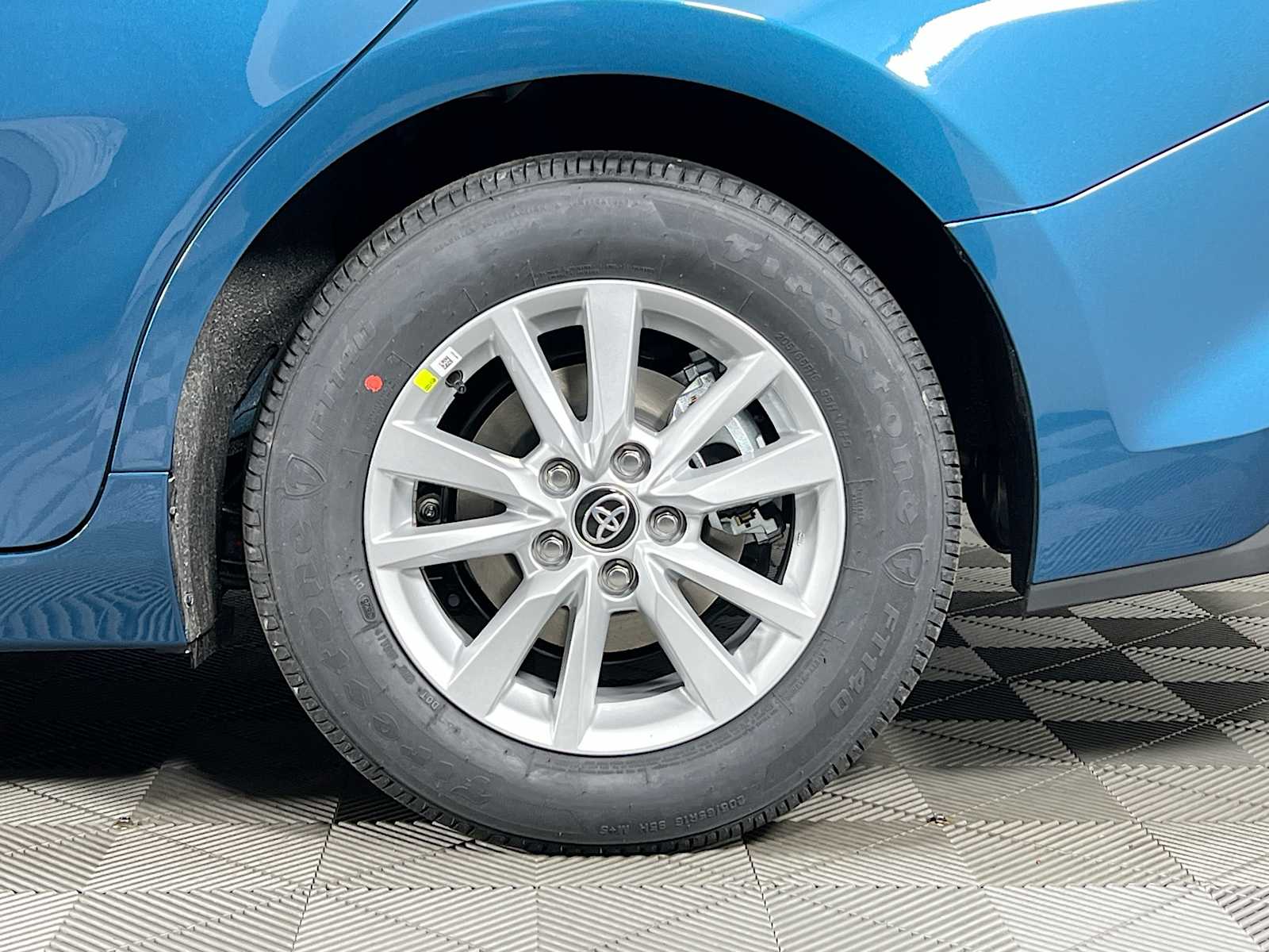 2026 Toyota Camry LE - Photo 19