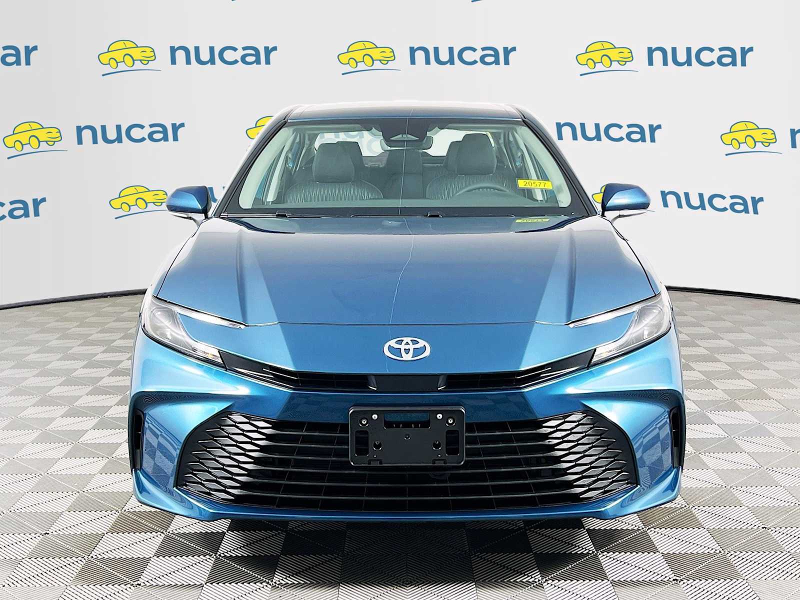 2026 Toyota Camry LE - Photo 2