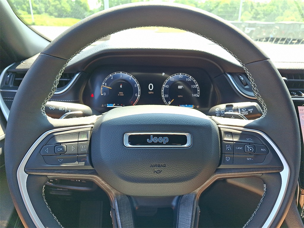 2025 Jeep Grand Cherokee L Limited - Photo 17