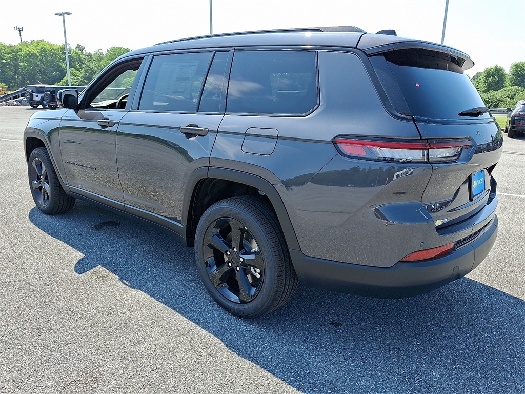 2025 Jeep Grand Cherokee L Limited - Photo 3