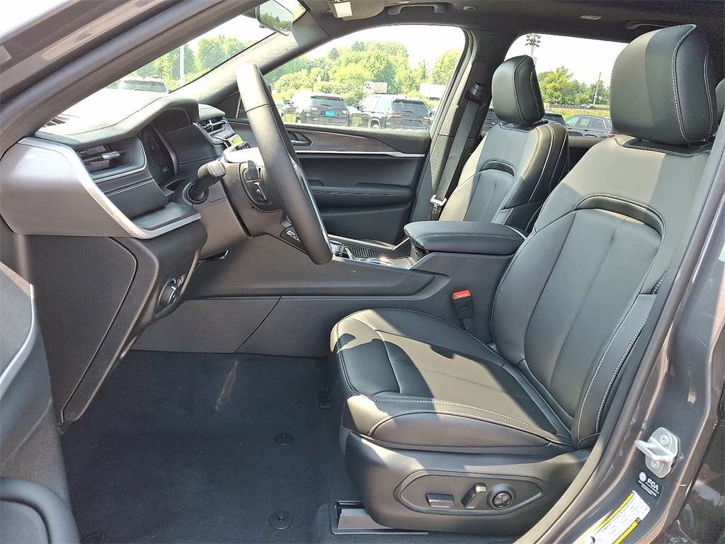 2025 Jeep Grand Cherokee L Limited - Photo 10