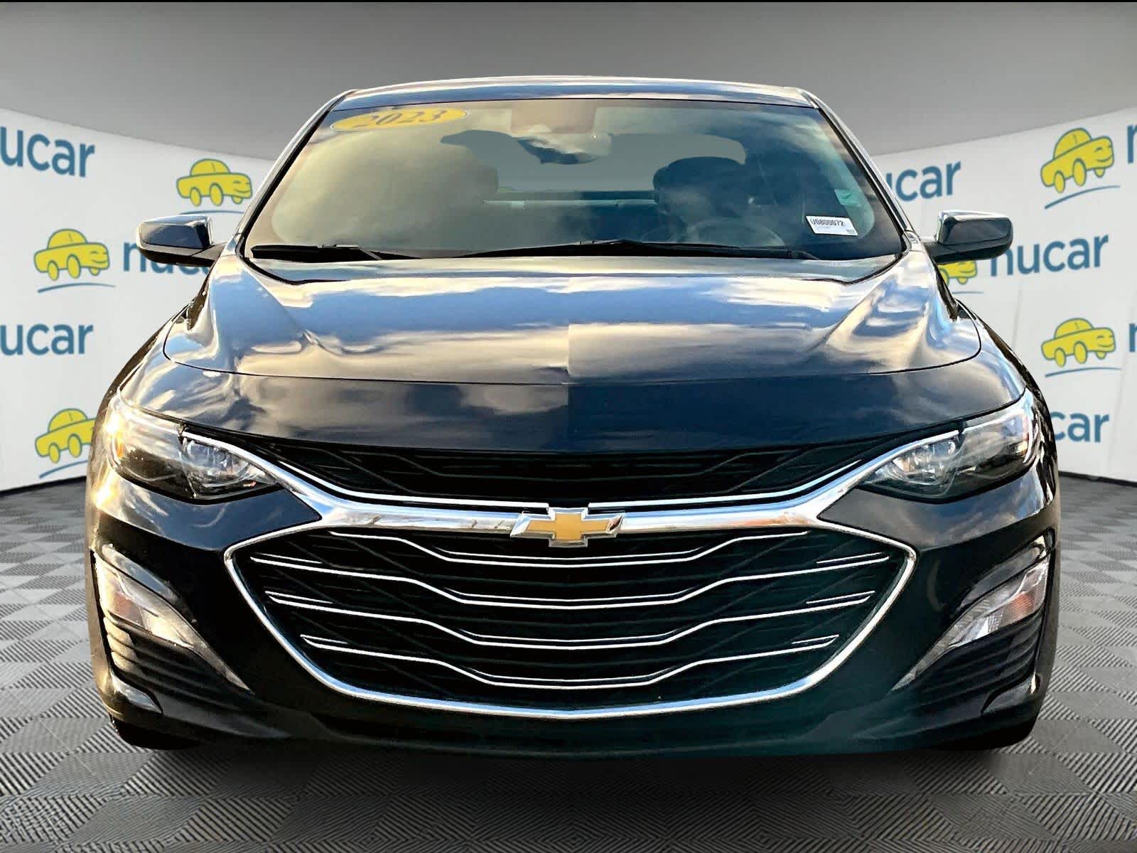 2023 Chevrolet Malibu LT - Photo 2