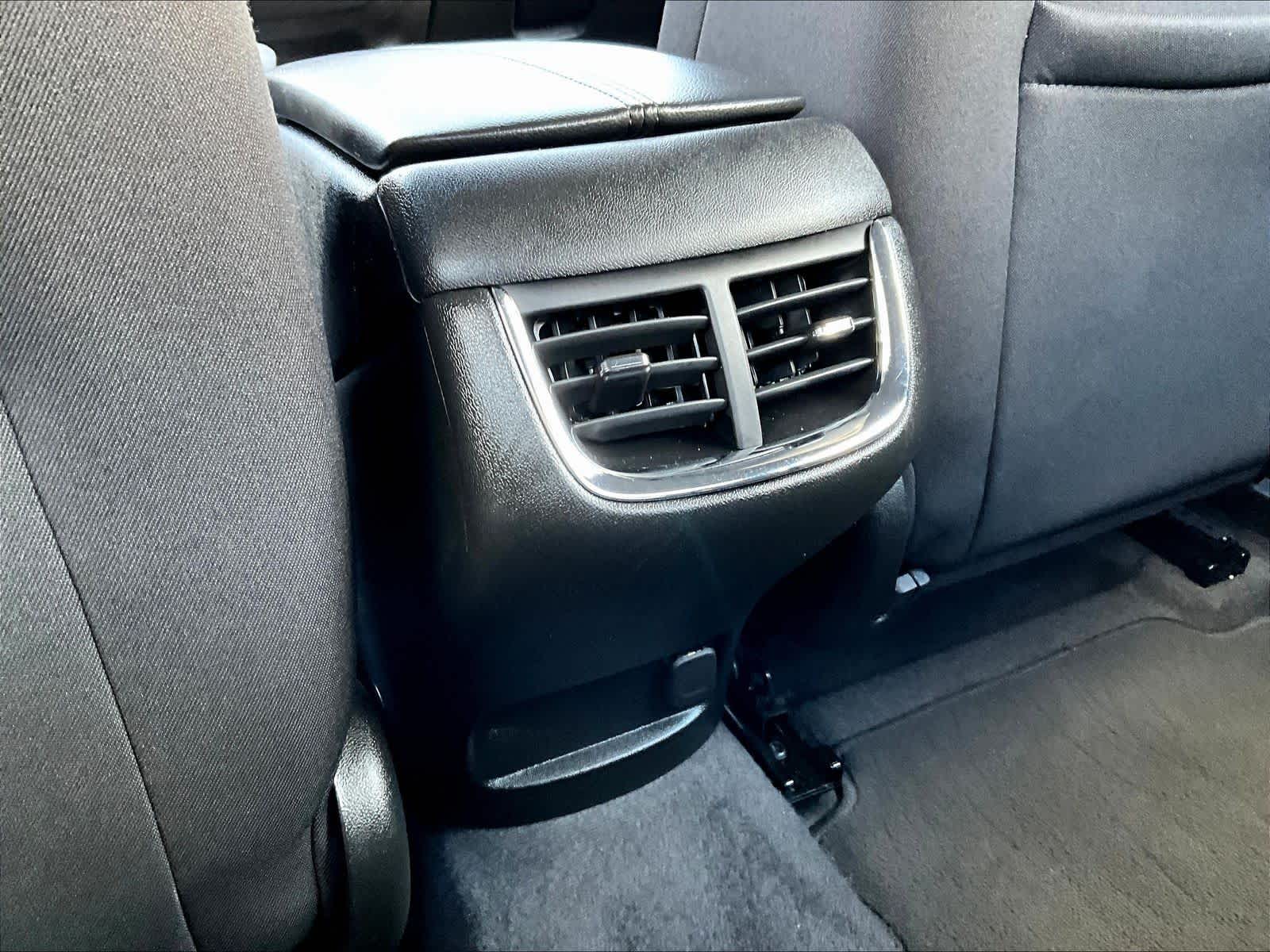 2023 Chevrolet Malibu LT - Photo 28