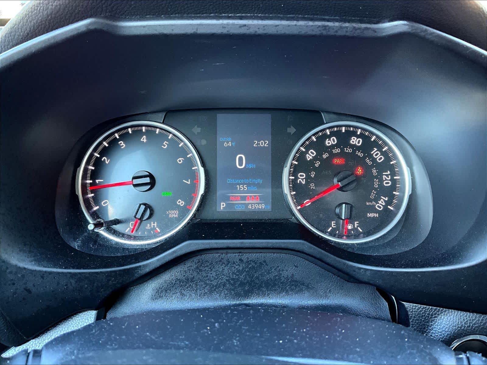 2022 Toyota RAV4 XLE - Photo 25
