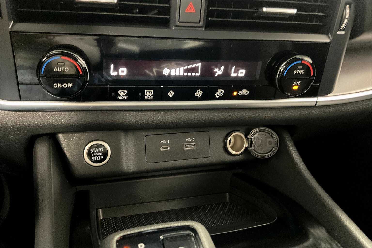 2023 Nissan Rogue SV - Photo 25
