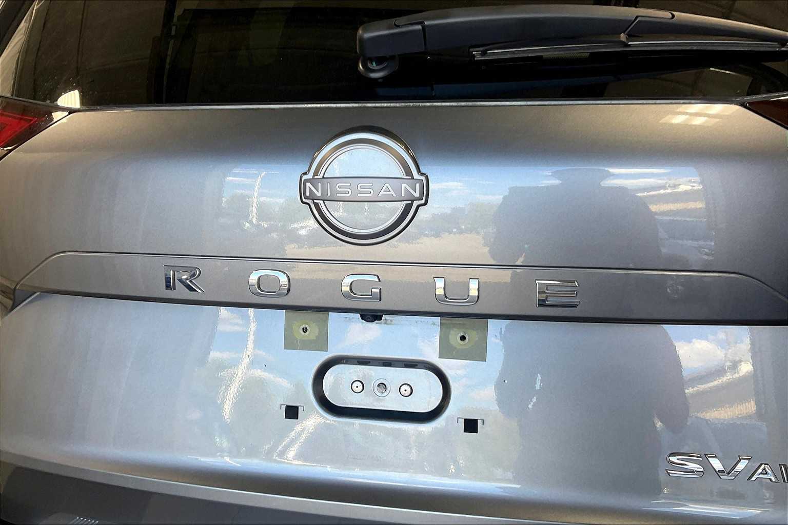 2023 Nissan Rogue SV - Photo 28