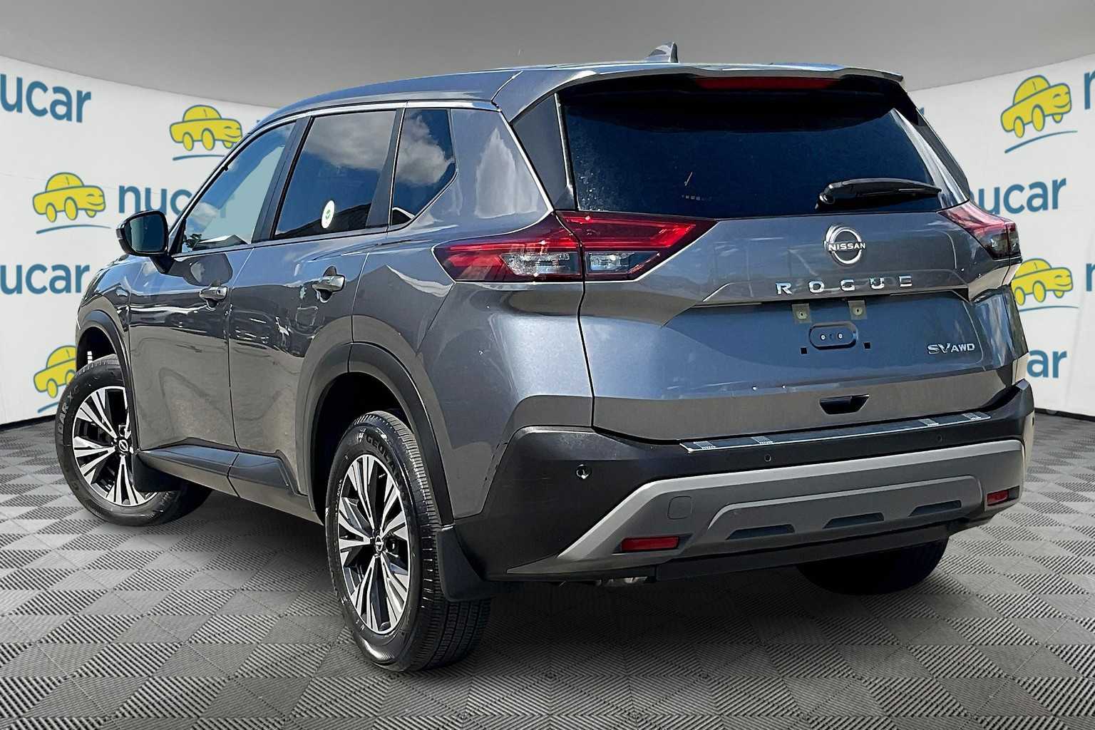 2023 Nissan Rogue SV - Photo 4