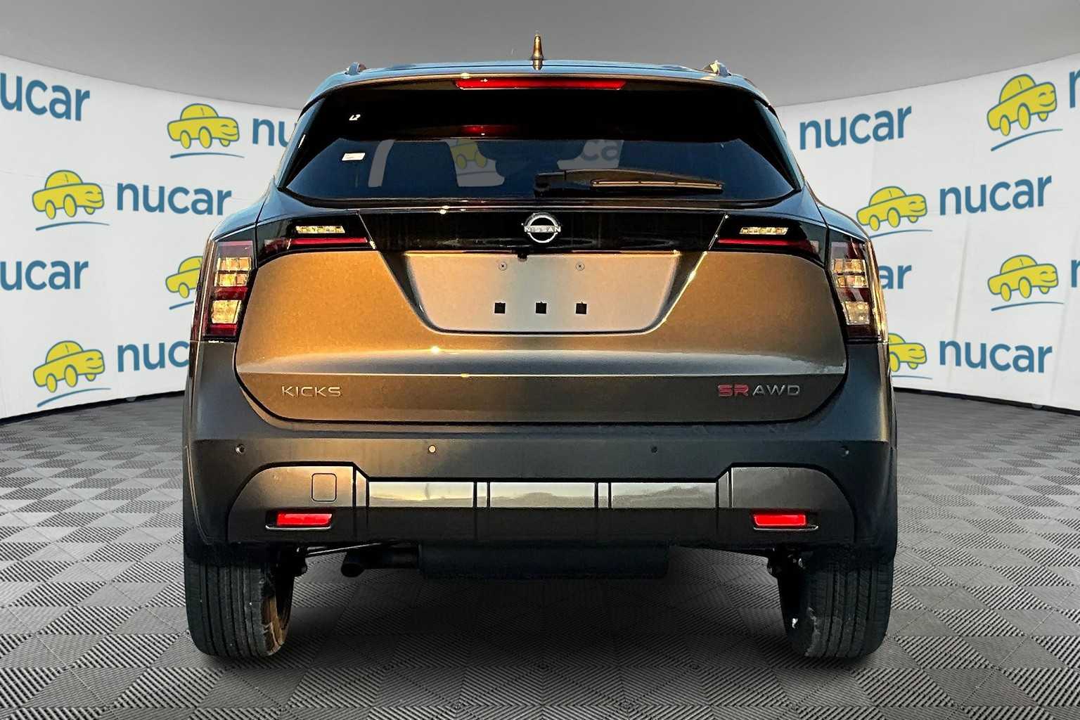 2025 Nissan Kicks SR - Photo 6