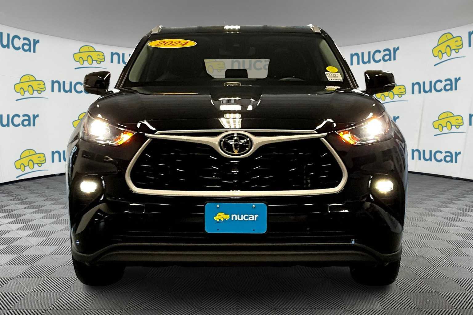 2024 Toyota Highlander XLE - Photo 2