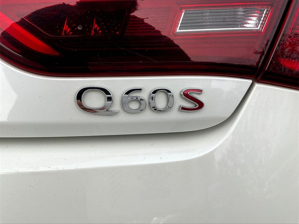 2019 INFINITI Q60 Red Sport 400 - Photo 27