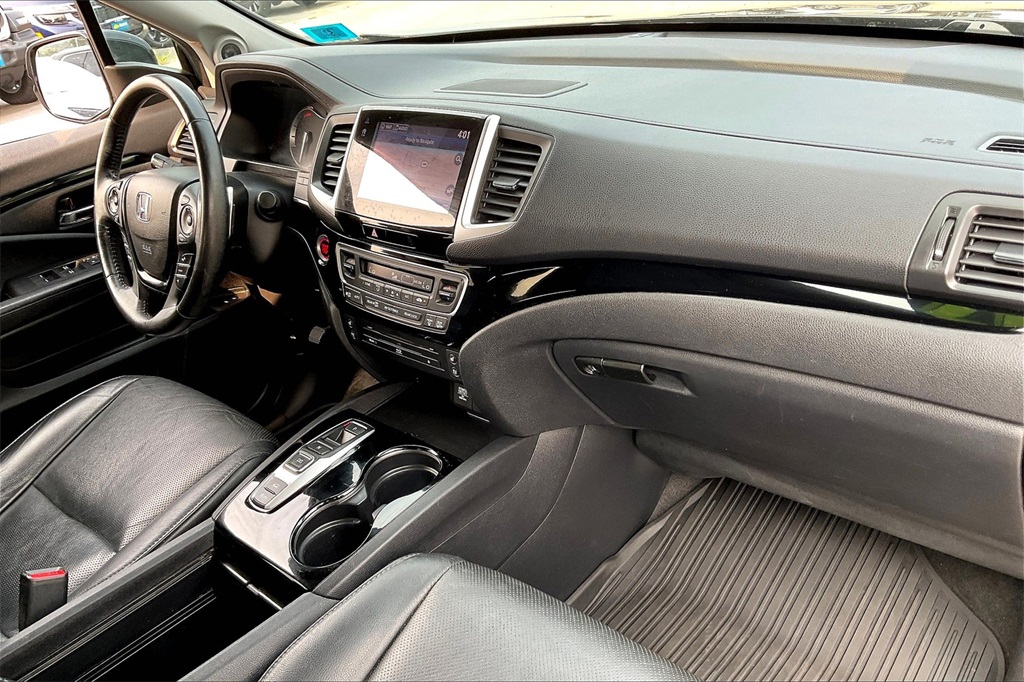 2017 Honda Pilot Touring - Photo 13