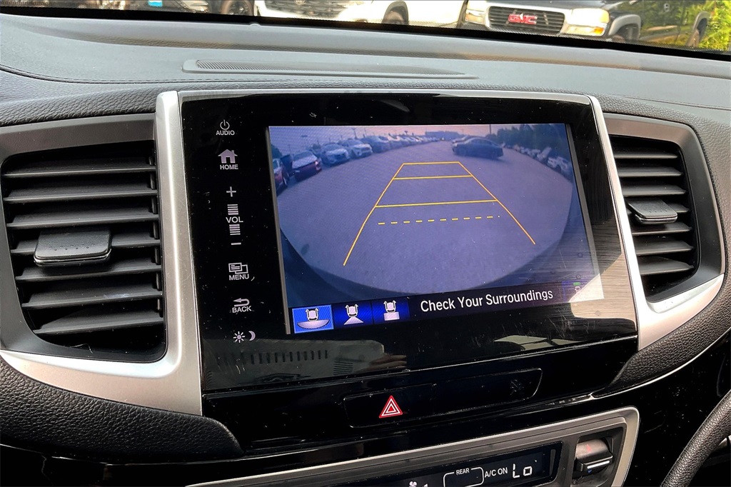 2017 Honda Pilot Touring - Photo 19