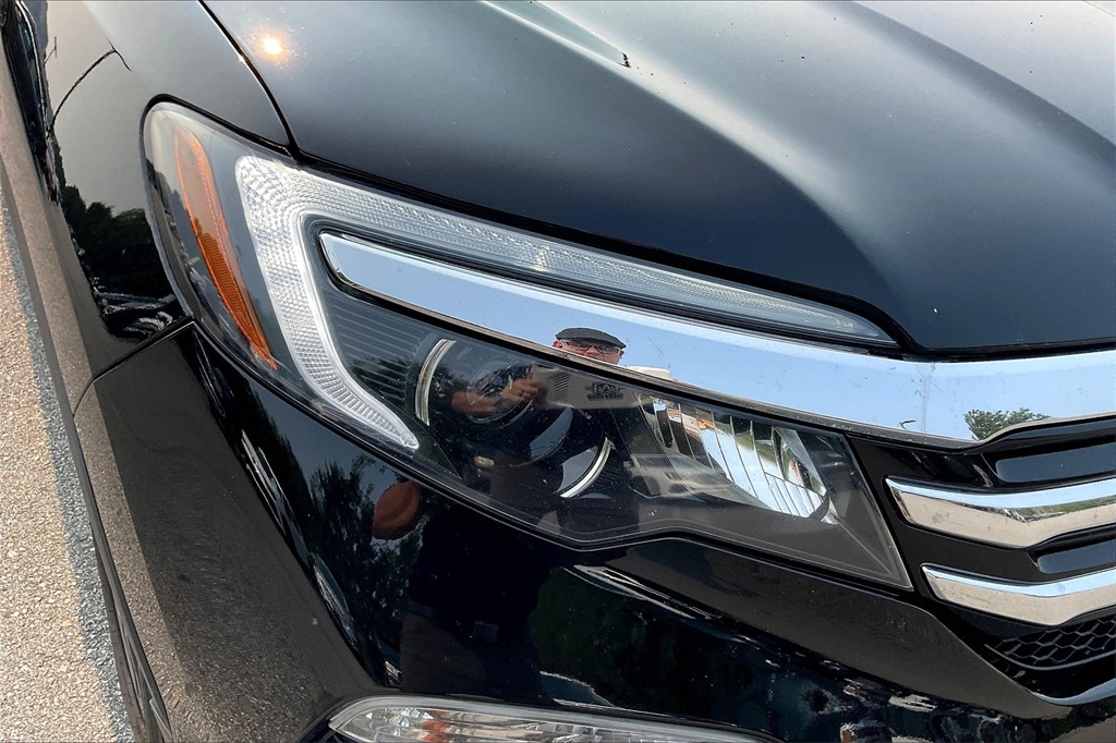 2017 Honda Pilot Touring - Photo 32