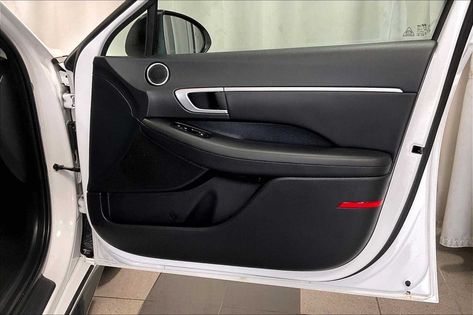 2022 Hyundai Sonata SEL - Photo 12