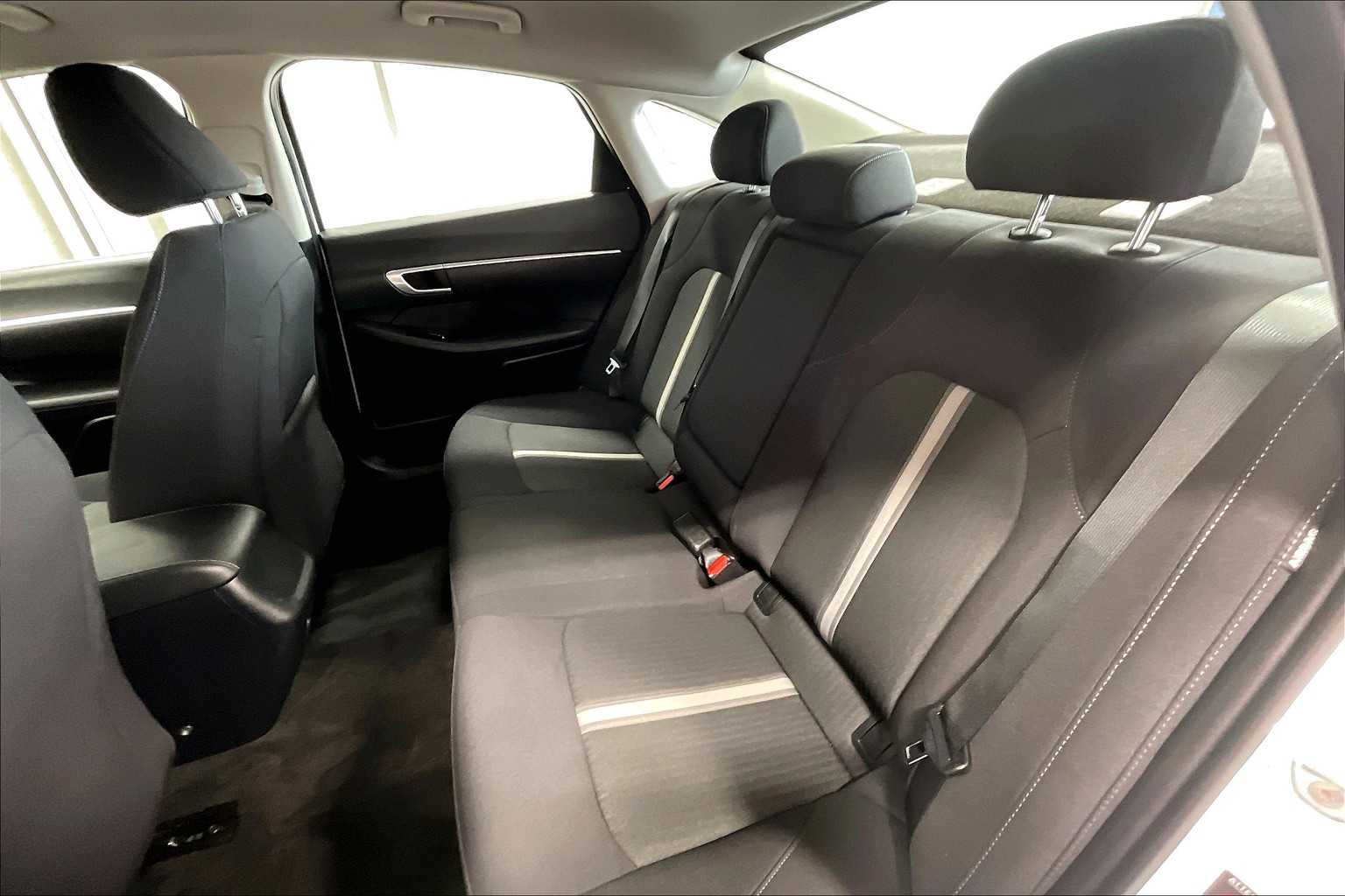 2022 Hyundai Sonata SEL - Photo 15